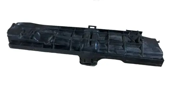 BMW 1 E81 E87 Radiator mount bracket 7524912 17107524912