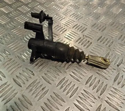 Audi A6 S6 C5 4B Clutch slave cylinder 8E1721401