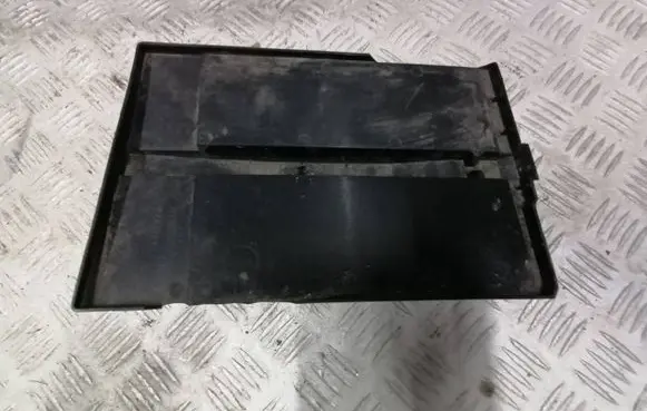 Dacia Duster II Battery box tray 648947133R
