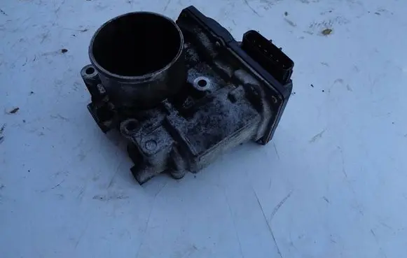 Nissan Pathfinder R51 Throttle valve 16119EC00A