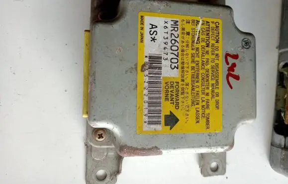 Mitsubishi Colt Airbag control unit/module Mr260703