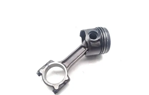 Nissan NV200 Piston with connecting rod K9K892
