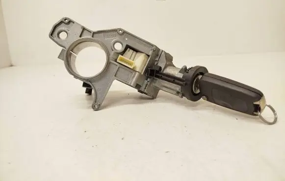 Opel Zafira B Ignition lock 281726