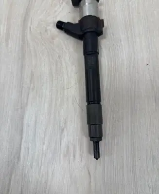 Mitsubishi ASX Fuel injector 1465A323 09009833 1465A525