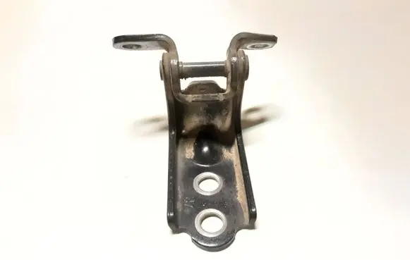 Subaru Forester SH Rear door lower hinge