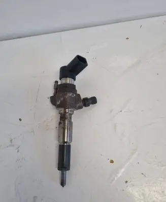 Peugeot 508 Fuel injector 50274V05