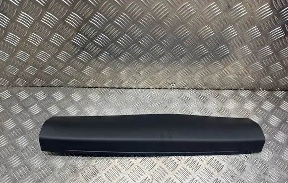 Mitsubishi Outlander Tailgate/trunk upper cover trim 7224A154
