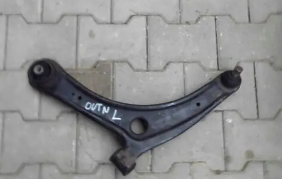Mitsubishi Outlander Front lower control arm/wishbone 65566556