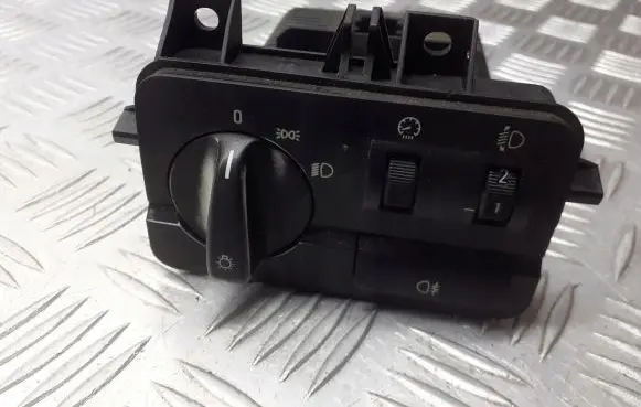 BMW 3 E46 Light relay 61.31-6901428