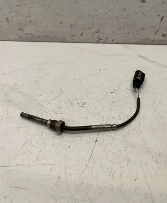 Audi A5 8T 8F Exhaust gas temperature sensor 059906088N