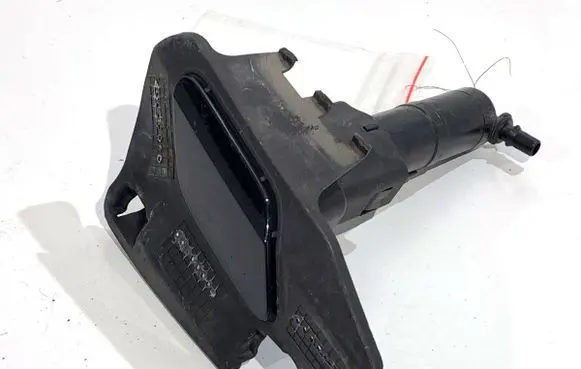 Volkswagen Tiguan Headlight washer spray nozzle 5NA955103