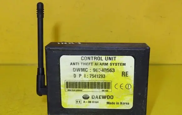 Chevrolet Aveo Alarm control unit/module 96540563