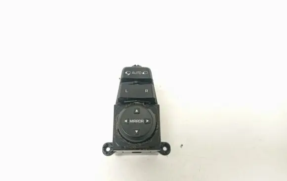 Hyundai Tucson TL Wing mirror switch 93573D3100