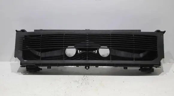 Tesla Model S Intercooler air channel guide 105807400B 106482