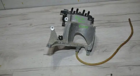 Peugeot 2008 I Fuel filter bracket/mount holder 9672309780