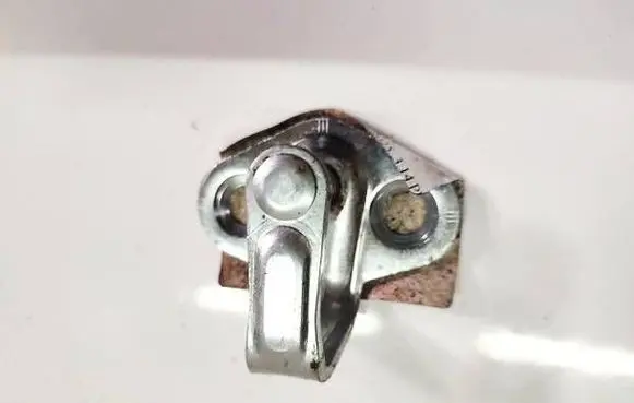 Opel Insignia A Rear door lock loop/hook striker 