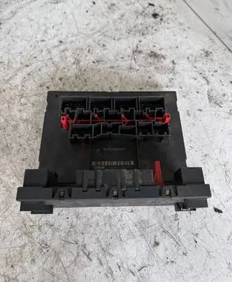Volkswagen Touran I Other control units/modules 1K1937049