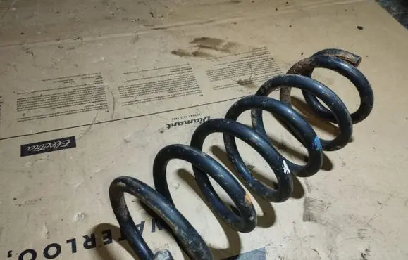 Honda FR-V Rear coil spring