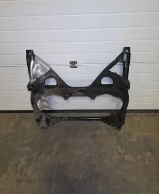 BMW 1 F20 F21 Front subframe 6872118