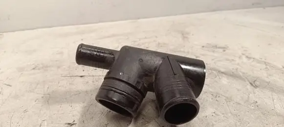 Jaguar XF X260 Engine coolant pipe/hose W5848