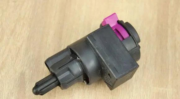 Audi A6 S6 C7 4G Brake pedal sensor switch 4F0945459B