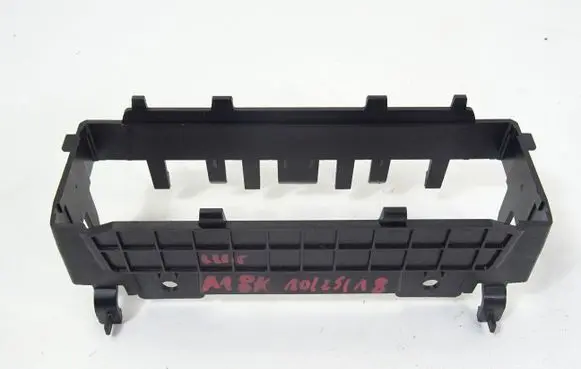 Audi A1 Climate control/heater control trim 8X0820391