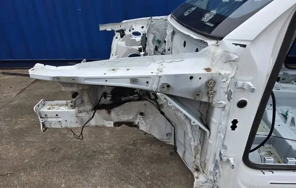Audi Q5 SQ5 FY Front quarter panel 000099