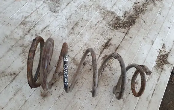 KIA Sorento Rear coil spring NOCODE