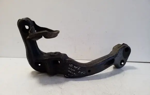 BMW X3 E83 Gearbox mounting bracket 340227 10119018
