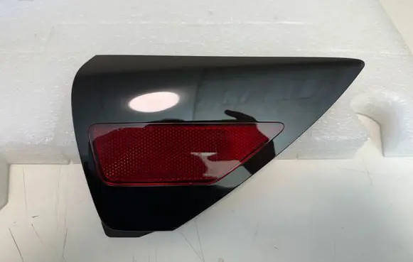 Rear tail light reflector