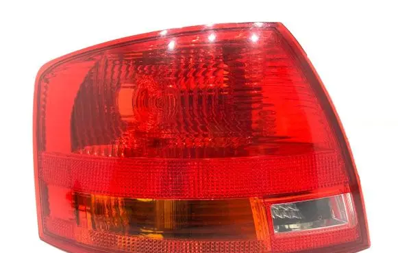 Audi A4 S4 B7 8E 8H Rear/tail lights 8E9945095E