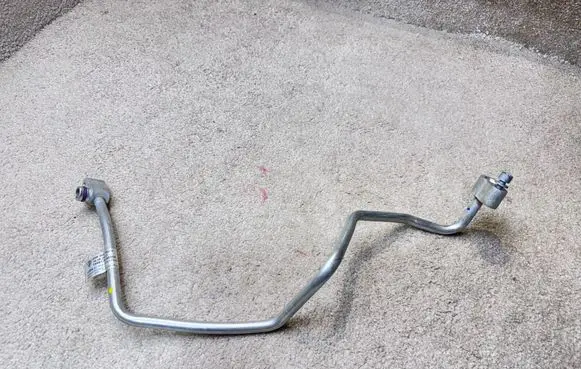 Porsche Macan (95B) Air conditioning (A/C) pipe/hose 95B260702H T95B124AS002 16082017