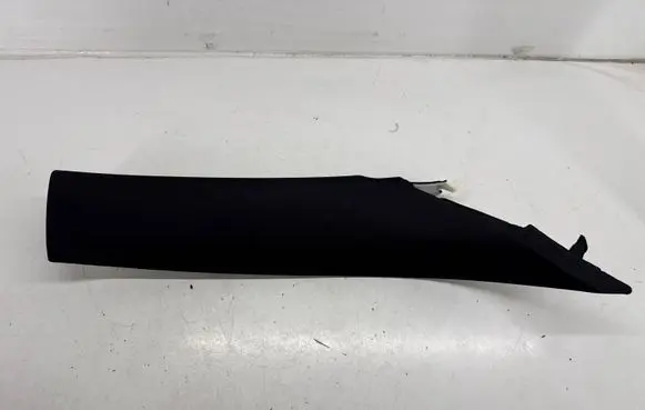 Dodge Hornet (A) pillar trim 1561691080