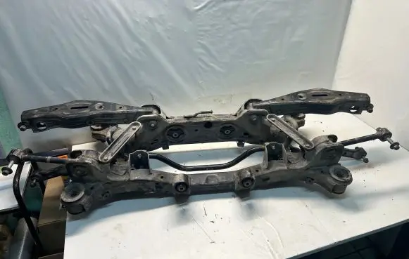 KIA Sorento Rear subframe 