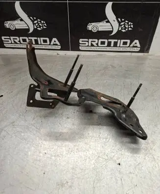 Mercedes-Benz R W251 Pneumatic air compressor holding bracket A2513210040