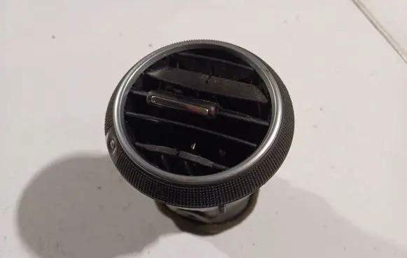 Audi A3 S3 8P Dash center air vent grill 8P0820901A