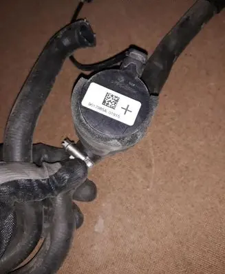 Volvo XC70 Electric auxiliary coolant/water pump 9017985A
