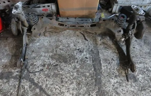 Rear beam