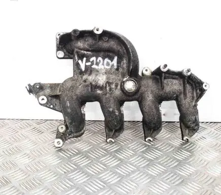 Suzuki Grand Vitara II Intake manifold
