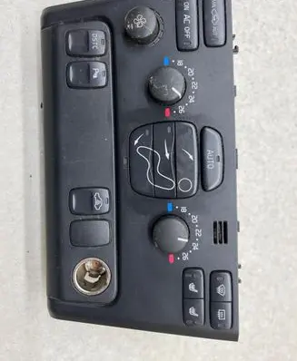 Volvo XC90 Climate control unit 8682734 04W10E01 SN13228040