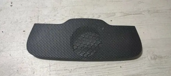Jeep Cherokee Dash center speaker trim cover 1YY64TRMAA 17499 T19221