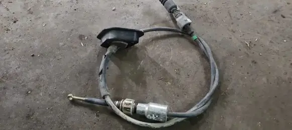 Volvo S70 V70 V70 XC Gear shift cable linkage 