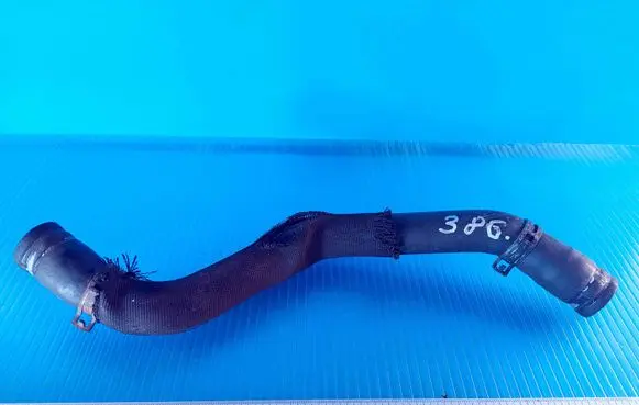 Renault Scenic I Engine coolant pipe/hose
