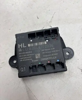 Mercedes-Benz C W204 Door control unit/module A2048702326 A2048200526 A2044421832