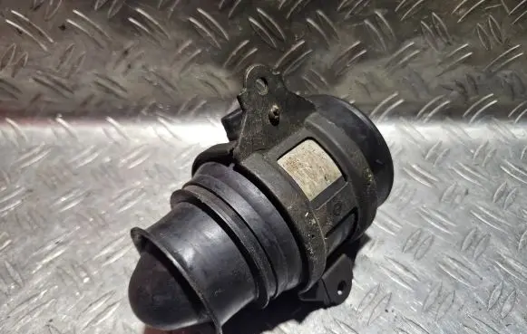 Mazda Xedos 6 Mass air flow meter 1972000060