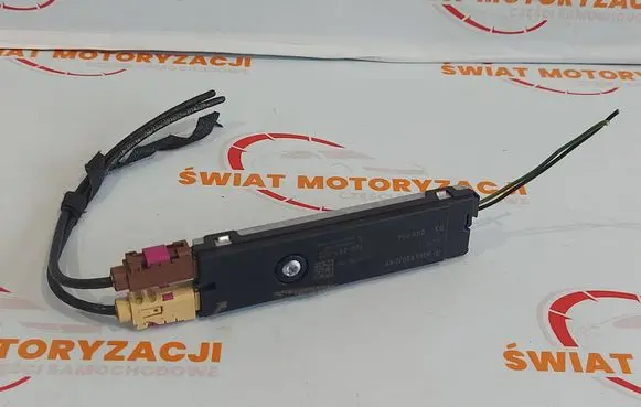 Mercedes-Benz C W205 Aerial antenna amplifier A1668201289
