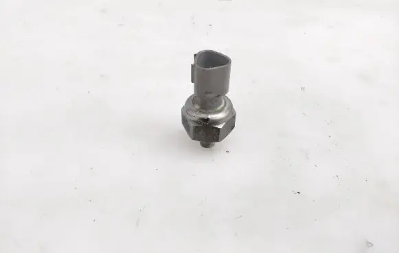 Volvo XC60 Fuel pressure sensor 31303497