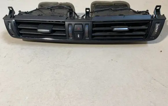 BMW X5 F15 Dash center air vent grill 925264810