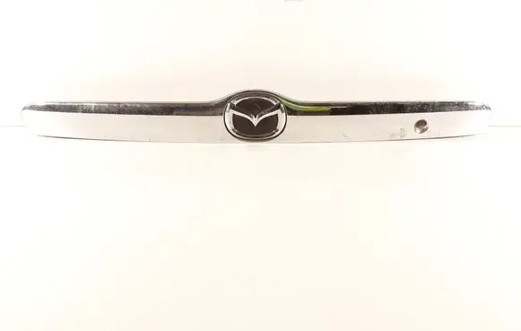 Mazda Tribute Trunk door license plate light bar E11050811