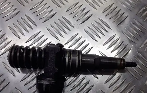 Ford Galaxy Fuel injectors set 038130073AK